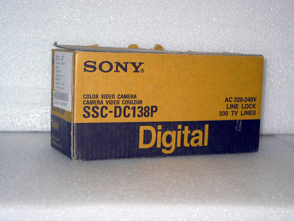 SONY  摄像机  SSC-C108P